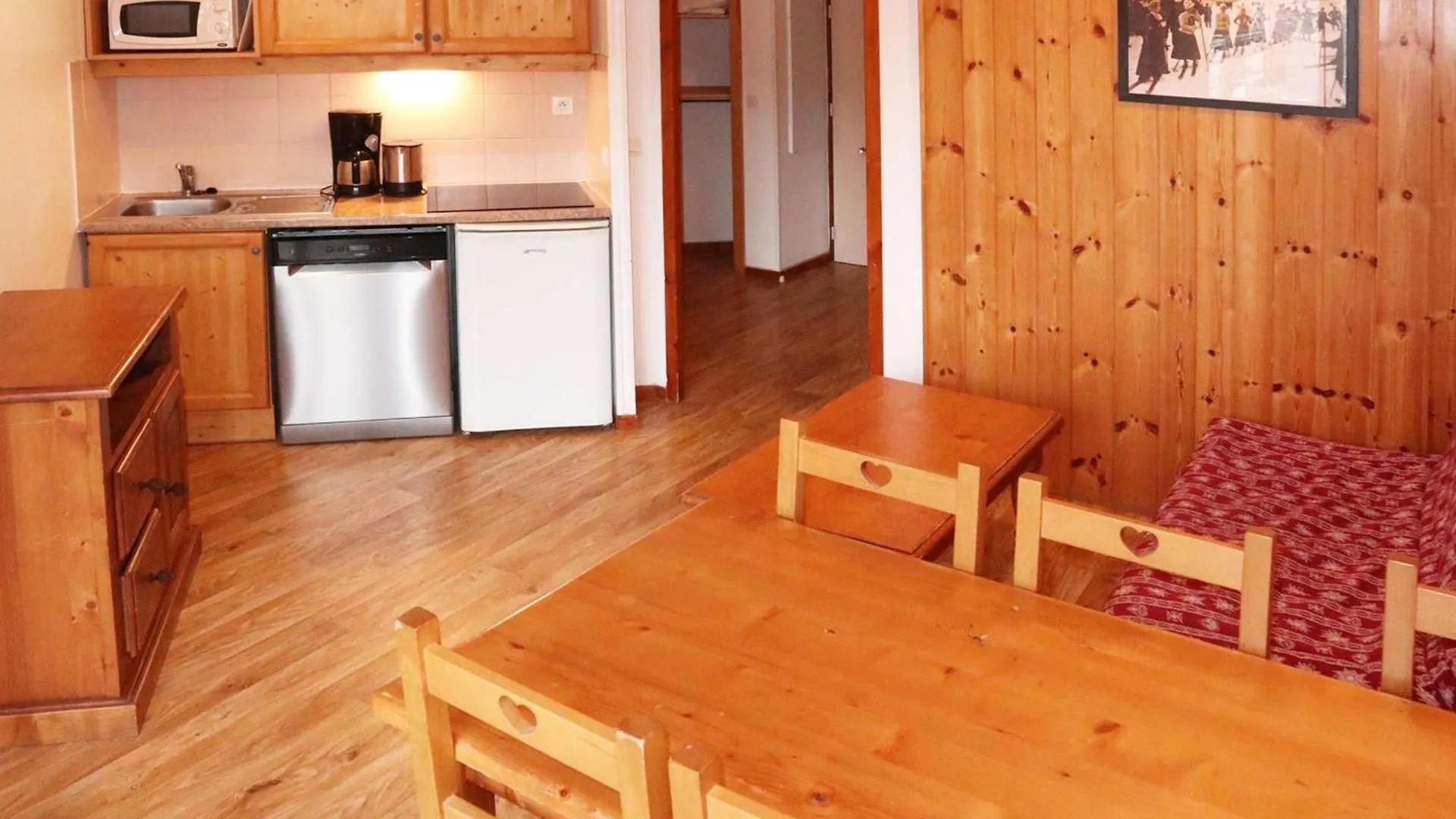 아파트 Apt 2 Pieces Les Orres 1800 Avec Piscine, Sauna, Animaux Admis - Fr-1-322-663